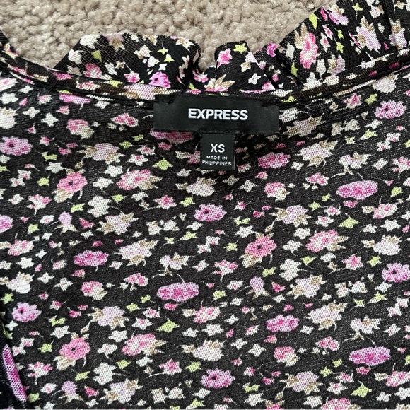 Express tank top floral size xs - Picture 2 of 5